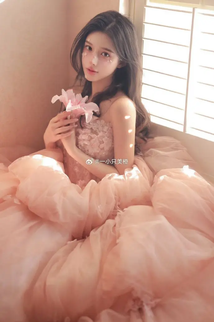 ing下载用户增长图表